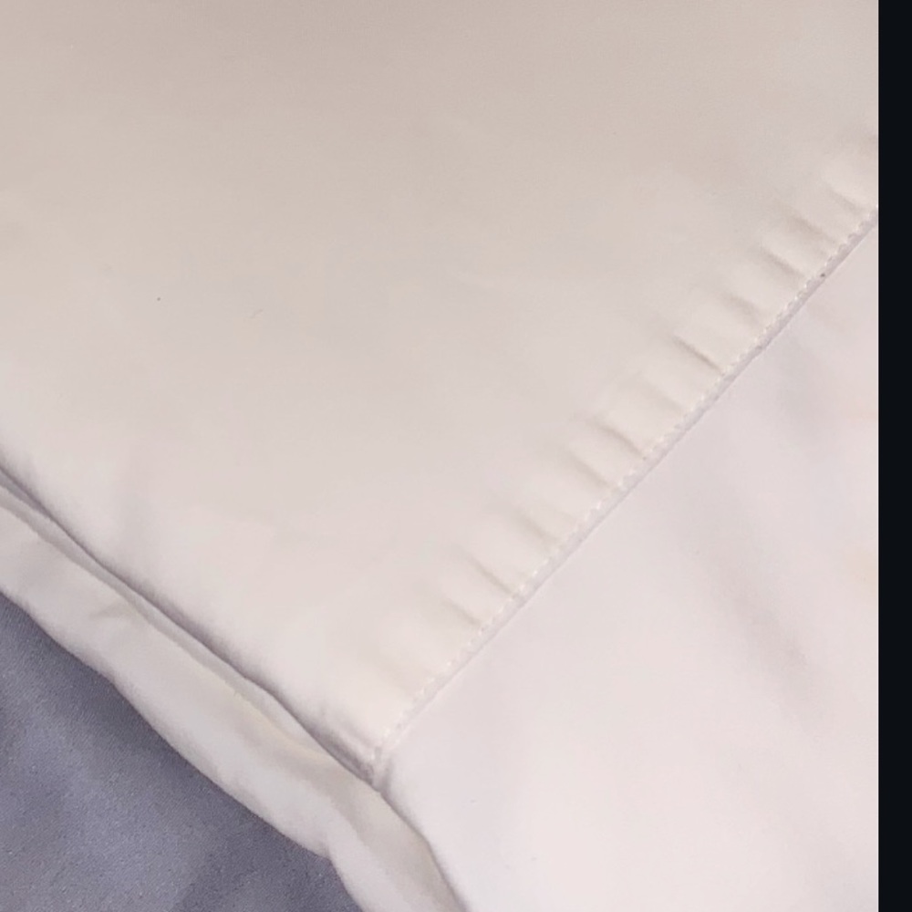 Boll & Branch Organic Long Staple Cotton Signature Hem 2 Pillowcases King cream - Picture 13 of 16
